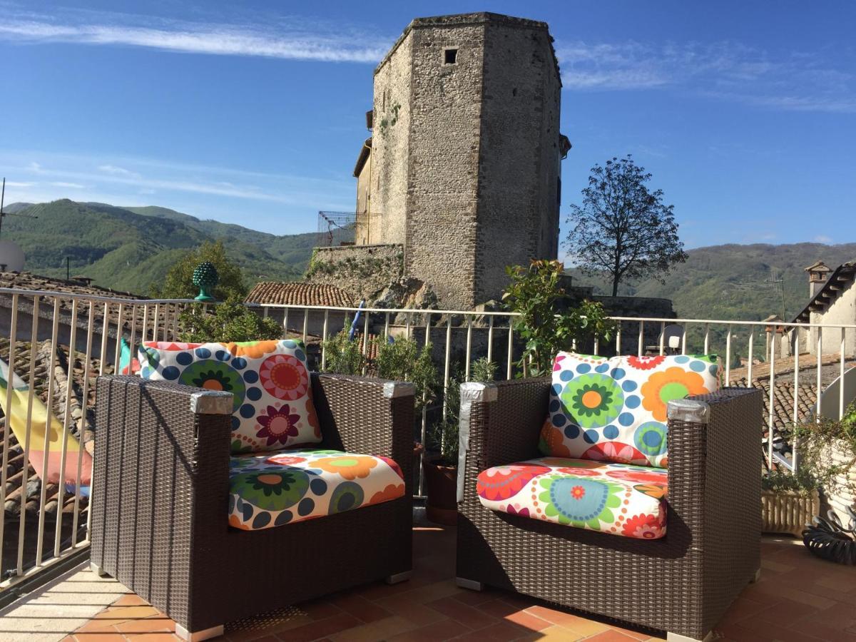 Stanza Privata In Attico Con Terrazza - Lakeholiday It Vermiglio Zewnętrze zdjęcie
